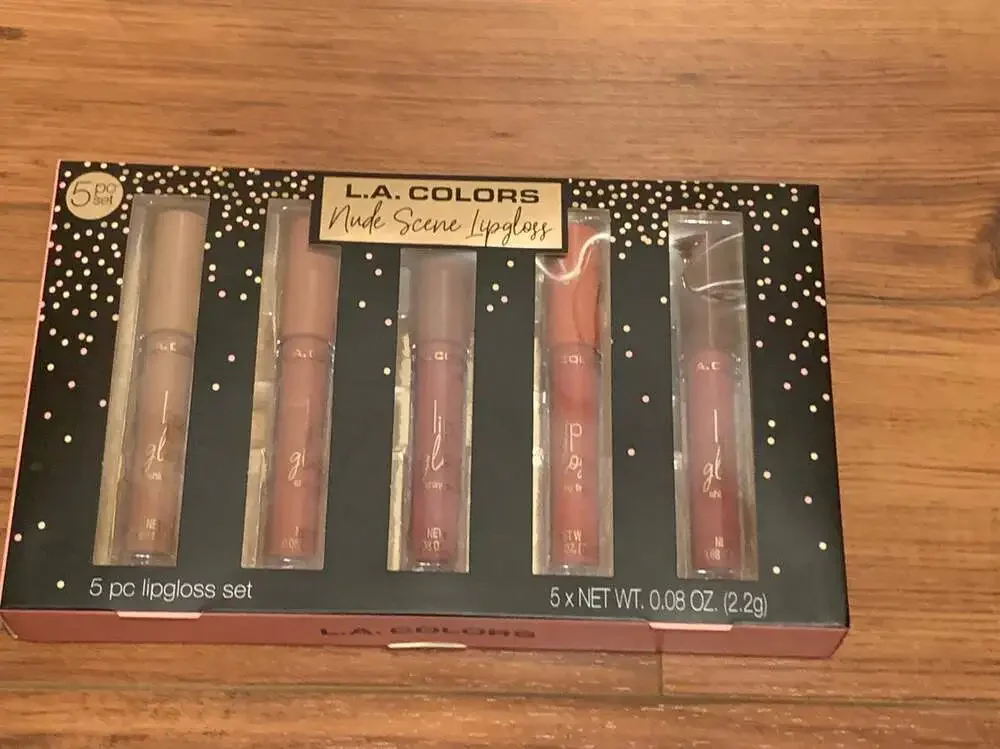 New Sealed L.A. COLORS Nude Scene Lip Gloss Gift Set